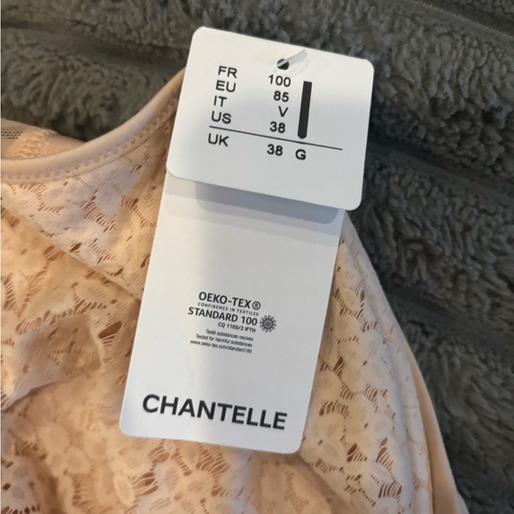 NWT Chantelle Women's Norah Molded Bra, Nude Blush, 38I - Picture 5 of 8